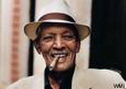 Russia fascinated by Compay Segundo in his centennial